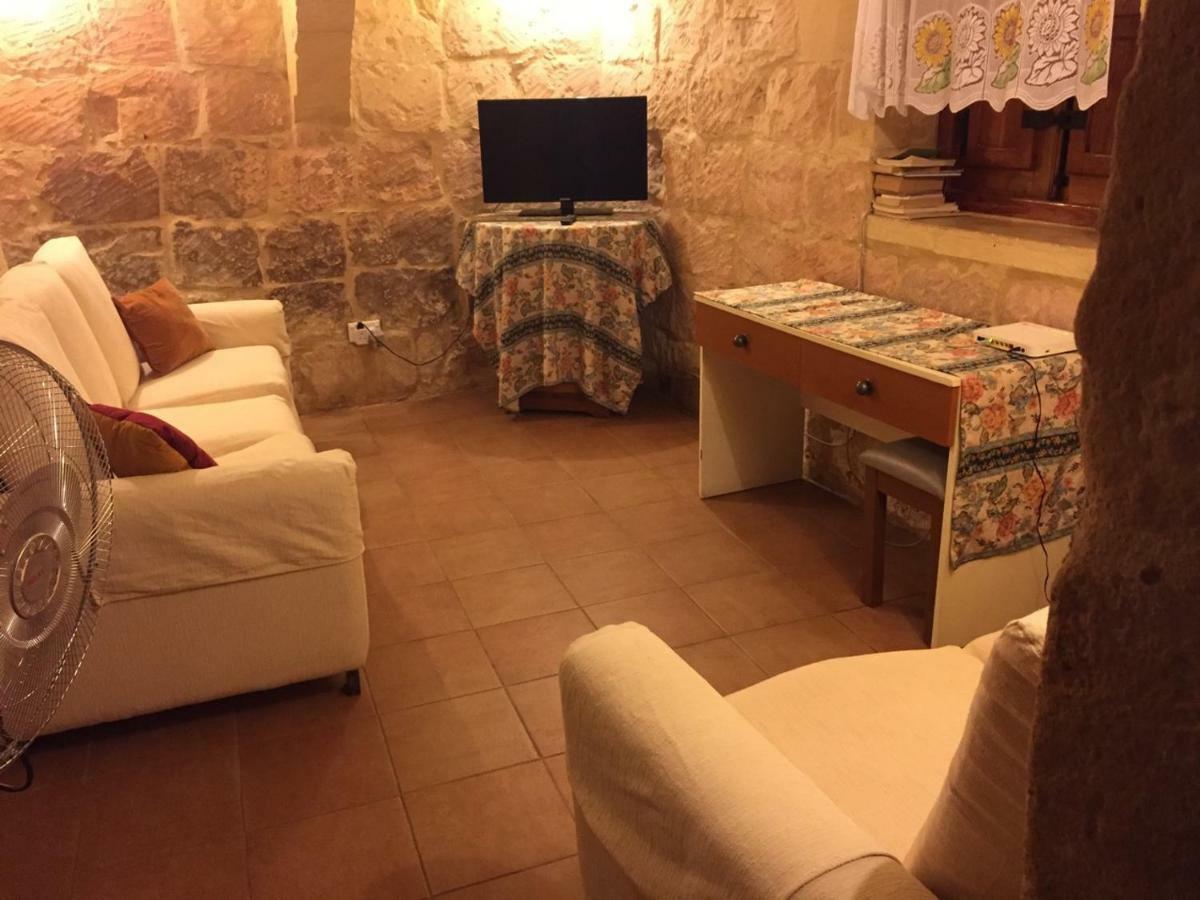 400Yr Farmhouse In Xaghra Gozo - Separate Rooms Dış mekan fotoğraf